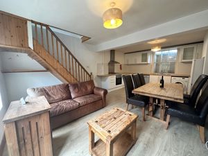 Photo 21- click for photo gallery